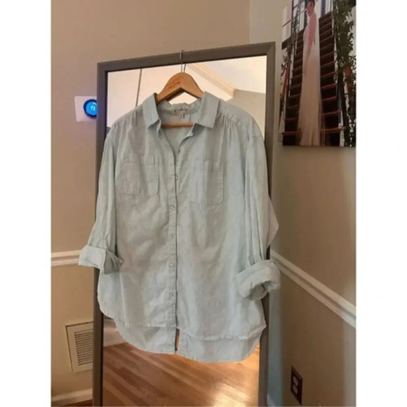 Wonderly Button Down Shirt Light Blue‎ Size Medium - Picture 1 of 4